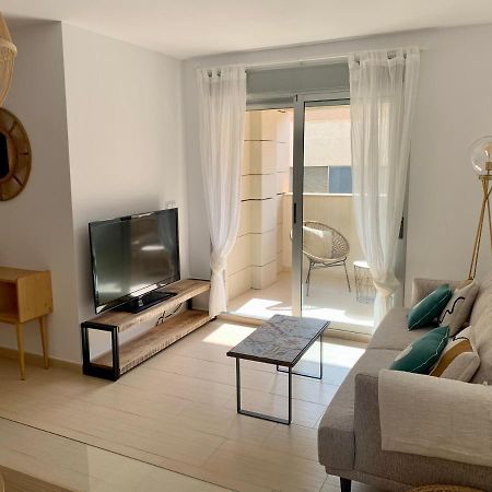 Precioso Apartamento Primera Linea De Playa أغيلاس المظهر الخارجي الصورة
