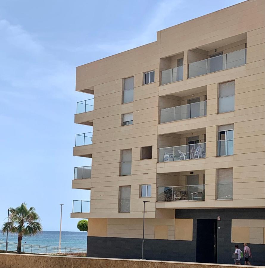 Precioso Apartamento Primera Linea De Playa أغيلاس المظهر الخارجي الصورة